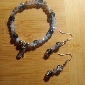 Elegant Blue Beaded Bracelet and Earring Set